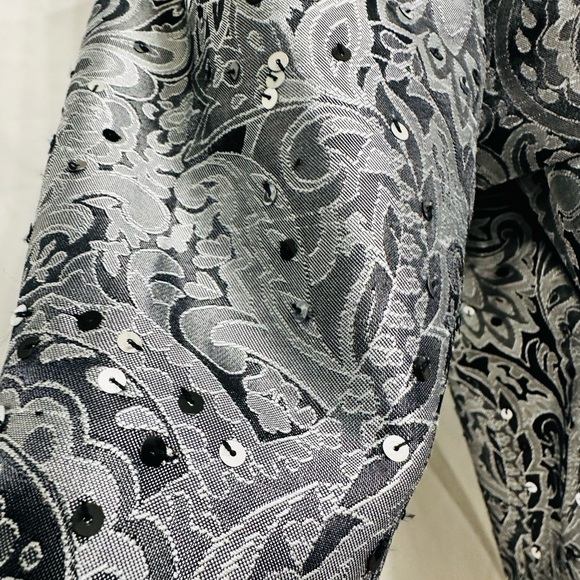 R&M Richards Women Sequin 2 PC Set (Jacket& Top) Gray, Black & Silver Garment 8 - Picture 8 of 9